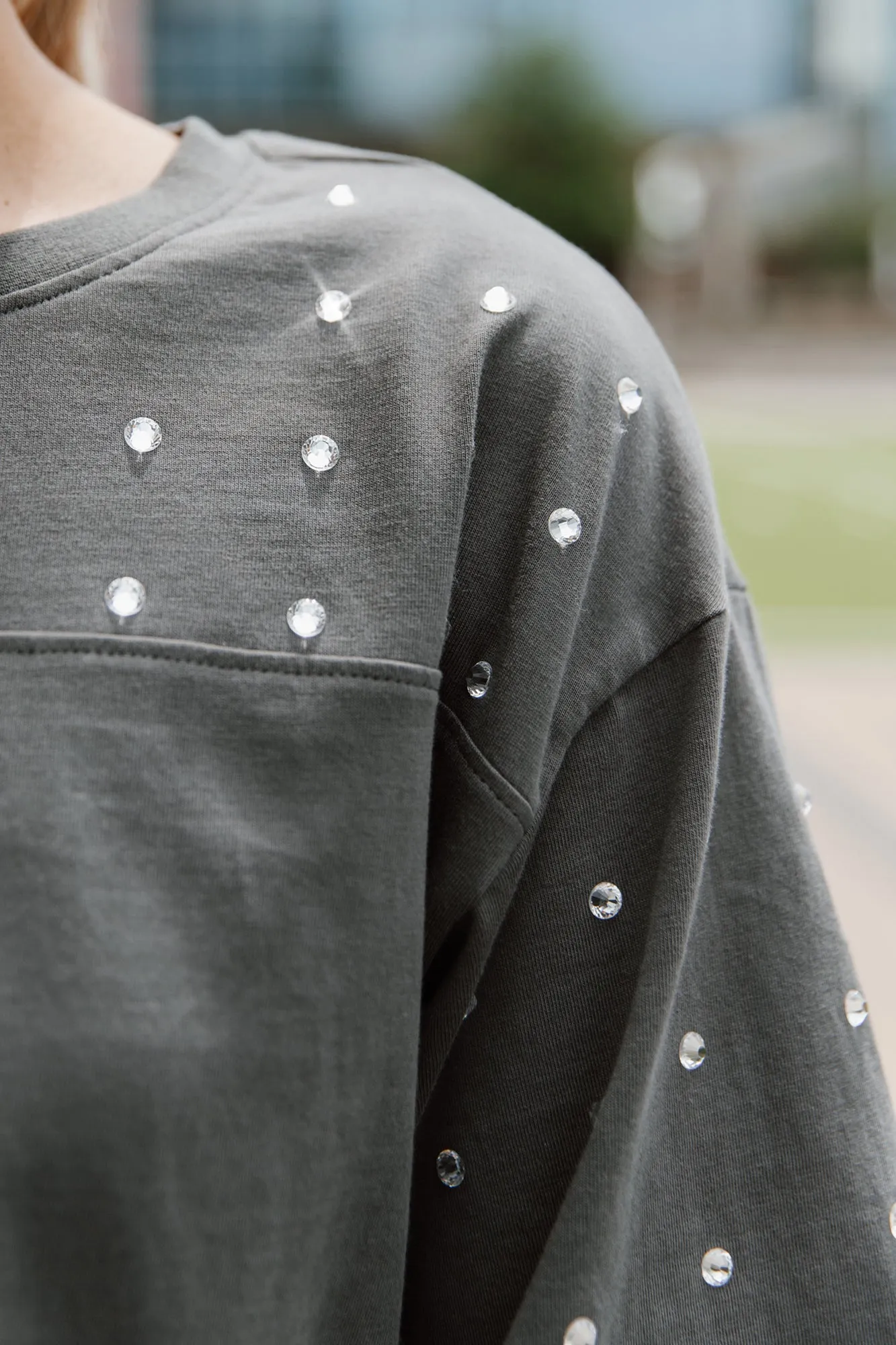 ALABAMA AT BIRMINGHAM BLAZERS MAKING MOVES ALL-OVER RHINESTONE CROPPED TEE WITH YOKE