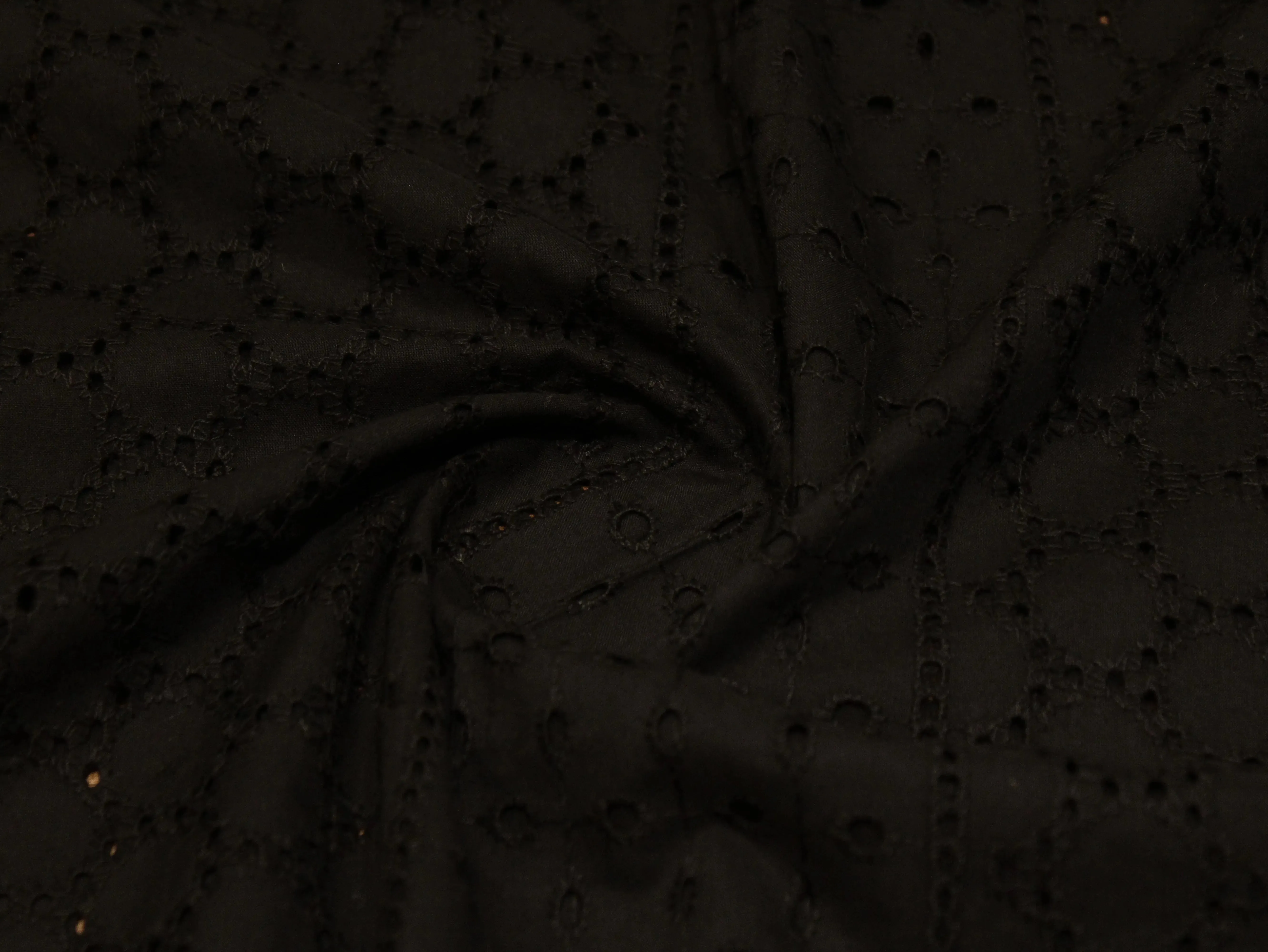 Dream weave -  Mal Mal Cotton Hakoba Fabric  - Black