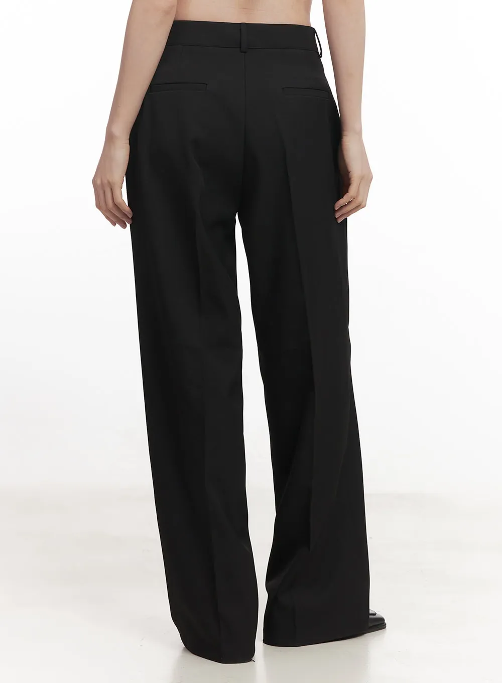 Essential Wide-Leg Slacks CA501