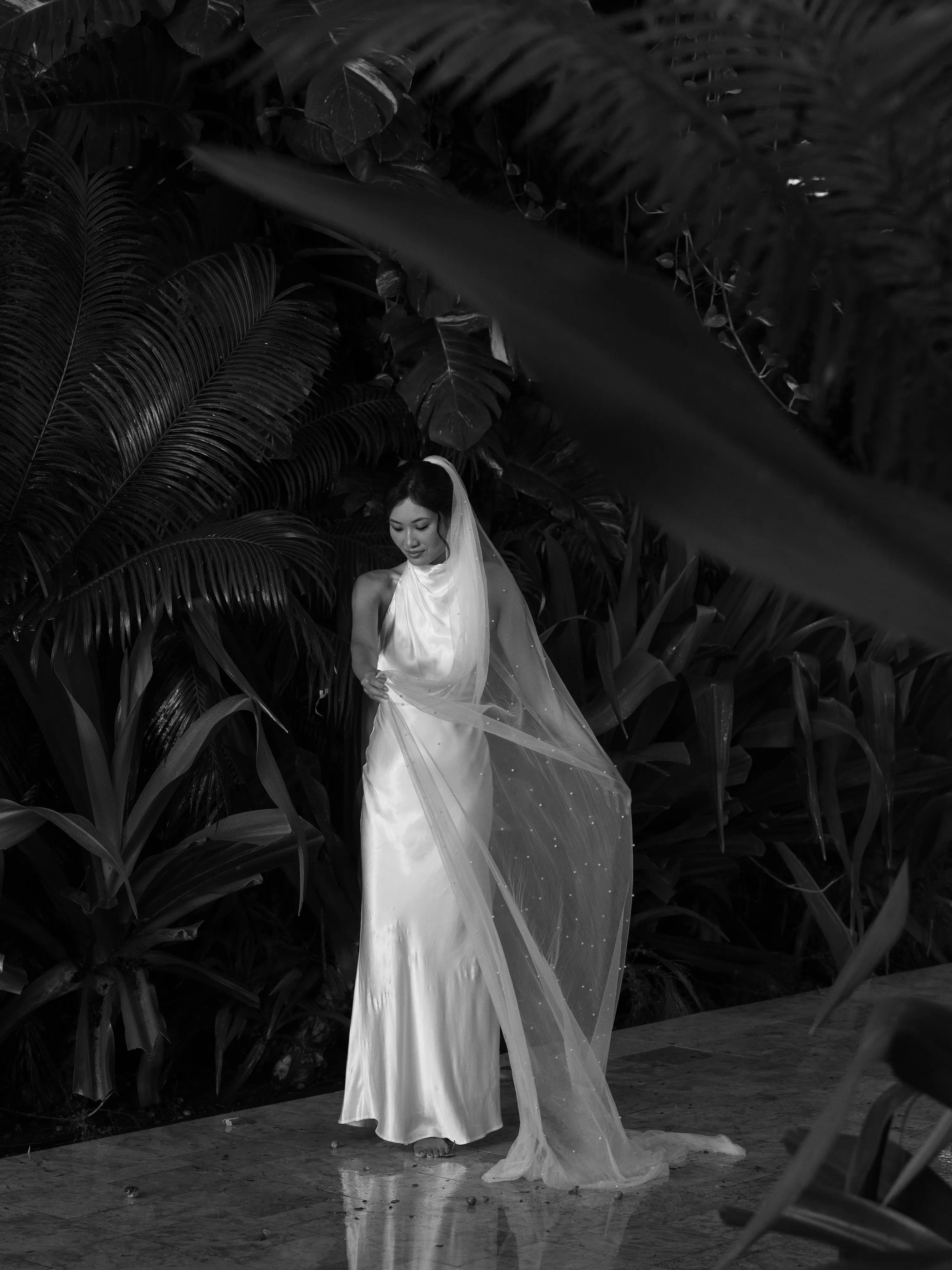 PEARL VEIL, SINGLE TIER, CATHEDRAL LENGTH