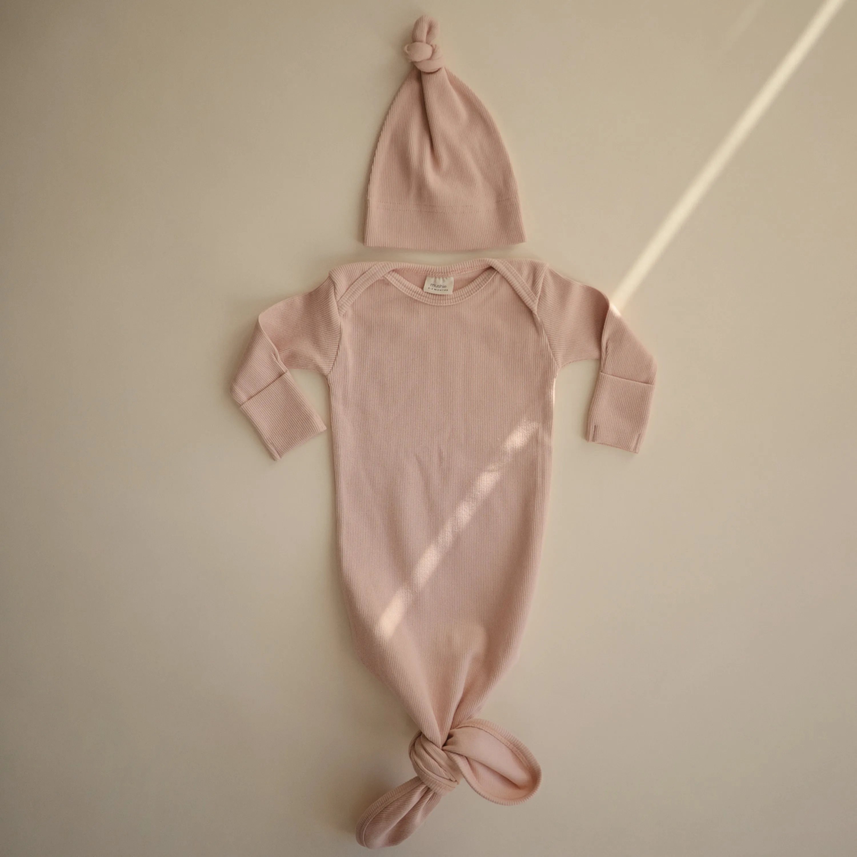 Ribbed Knotted Baby Gown   Beanie Set