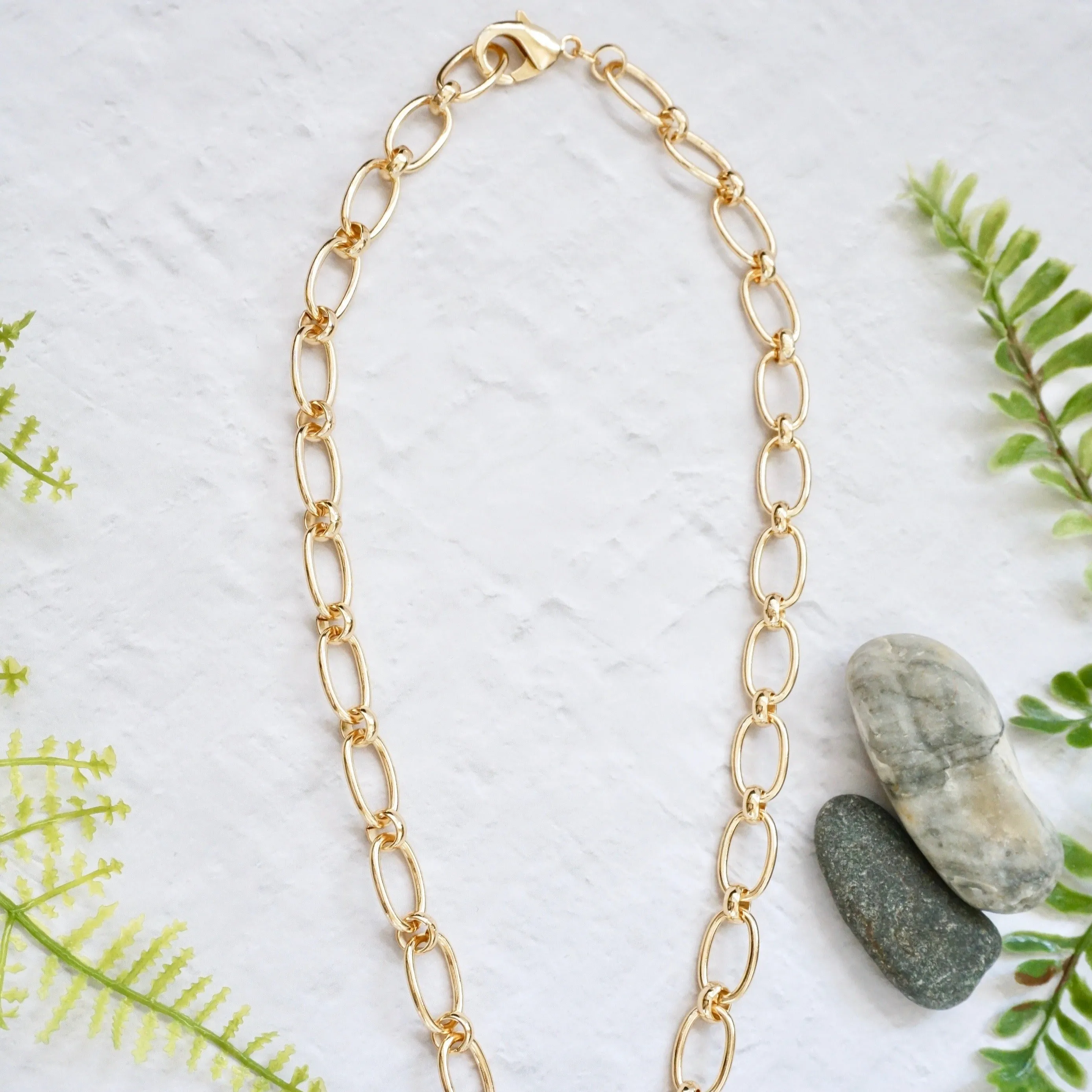 The Olivia Necklace