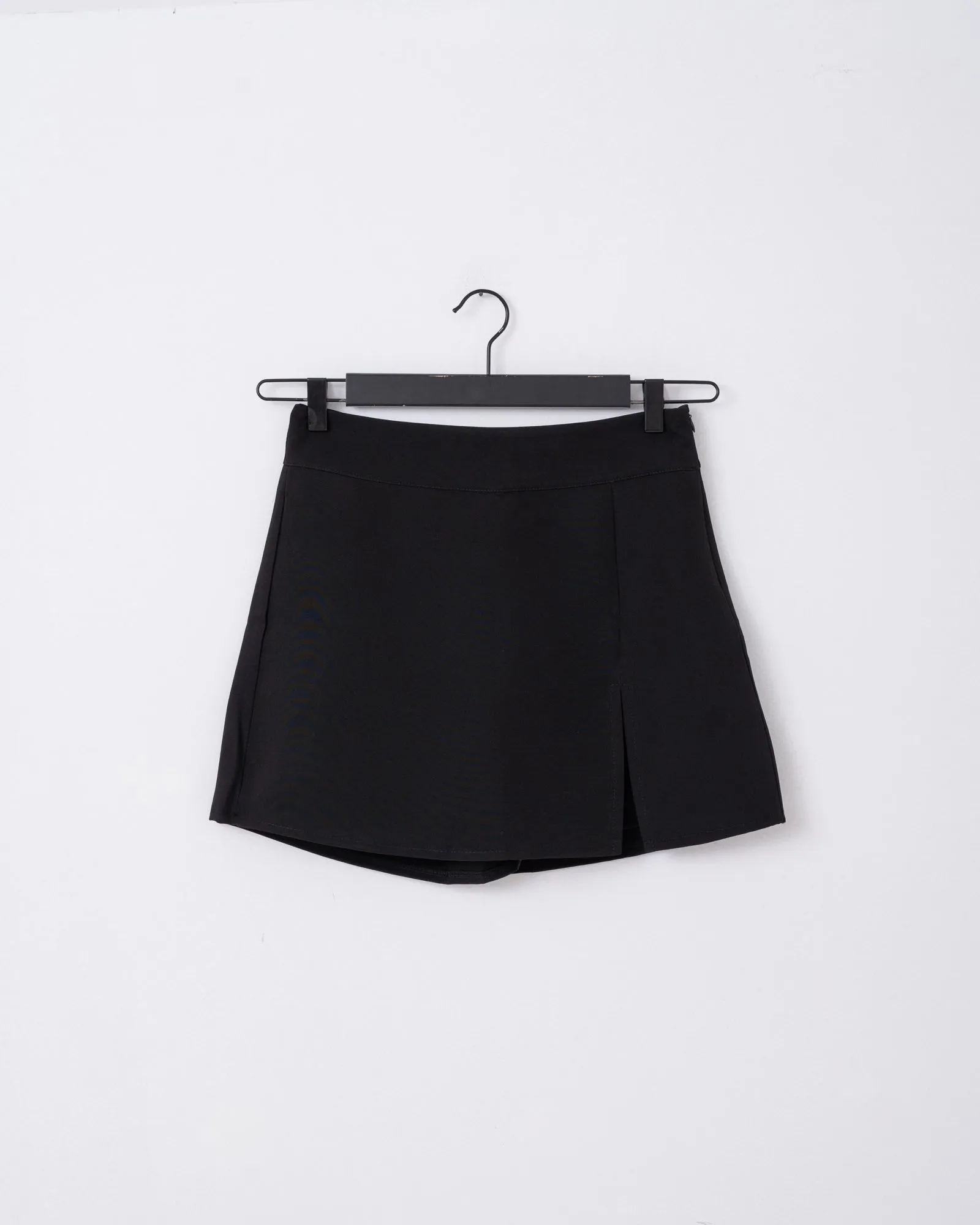 TILTIL Hana Skort Black